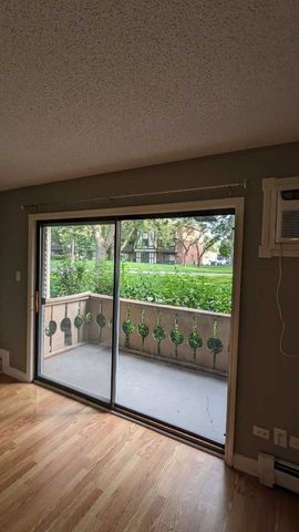 17 Parkside Court 3, Vernon Hills, IL 60061