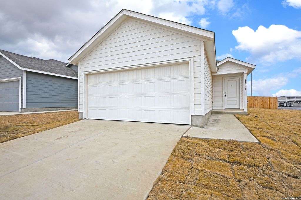 14605 Mudstone Place, Elmendorf, TX 78112