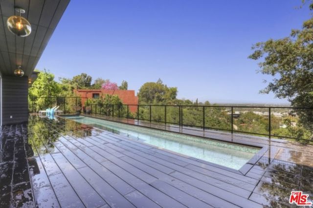 11462 LAURELCREST Road, Studio City (los Angeles), CA 91604