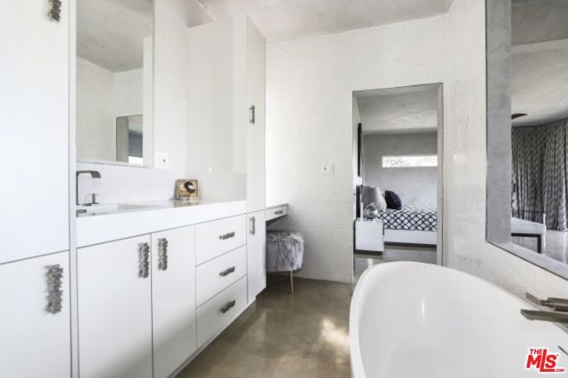 11462 LAURELCREST Road, Studio City (los Angeles), CA 91604
