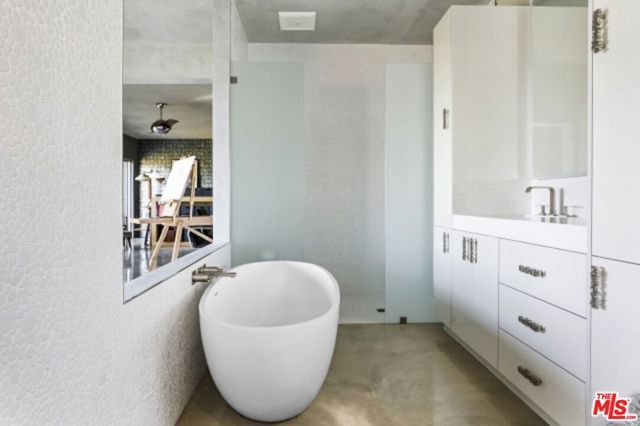 11462 LAURELCREST Road, Studio City (los Angeles), CA 91604