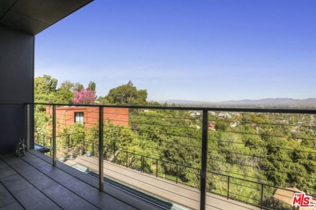 11462 LAURELCREST Road, Studio City (los Angeles), CA 91604