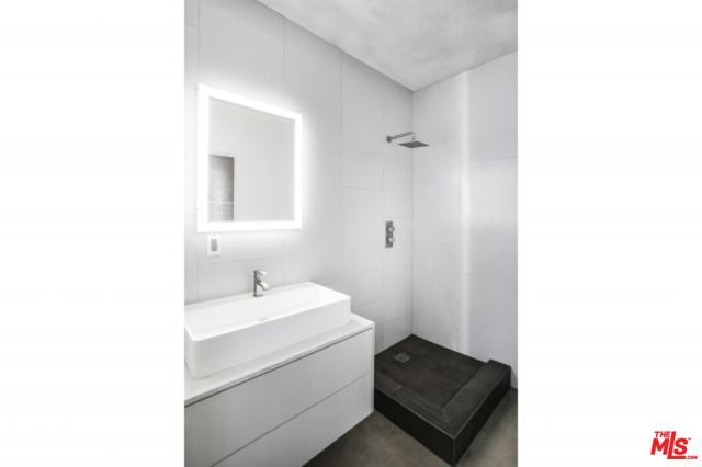 11462 LAURELCREST Road, Studio City (los Angeles), CA 91604