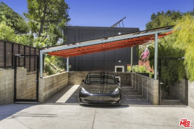 11462 LAURELCREST Road, Studio City (los Angeles), CA 91604