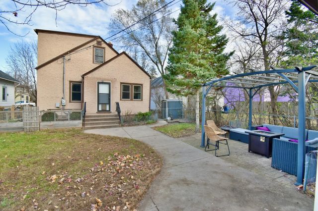 913 13th Avenue S, Saint Cloud, MN 56301