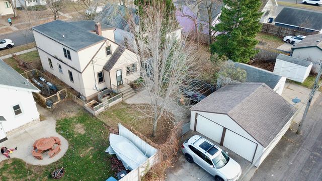 913 13th Avenue S, Saint Cloud, MN 56301