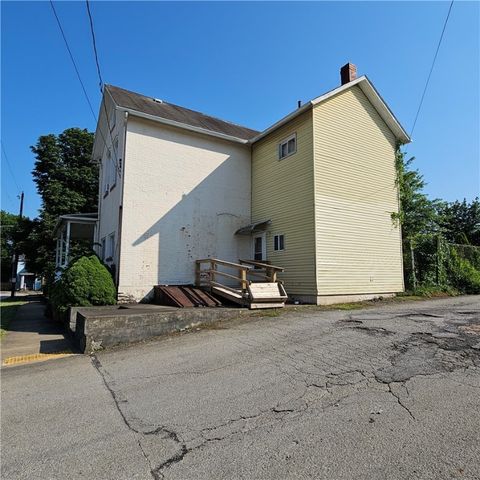 52 S Mount Vernon Ave, Uniontown, PA 15401