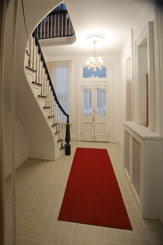 52 S Mount Vernon Ave, Uniontown, PA 15401