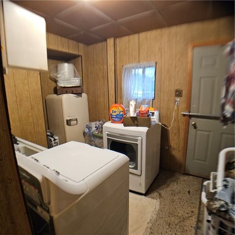 52 S Mount Vernon Ave, Uniontown, PA 15401