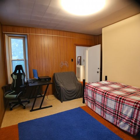 52 S Mount Vernon Ave, Uniontown, PA 15401