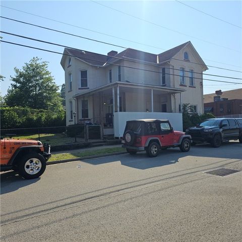 52 S Mount Vernon Ave, Uniontown, PA 15401