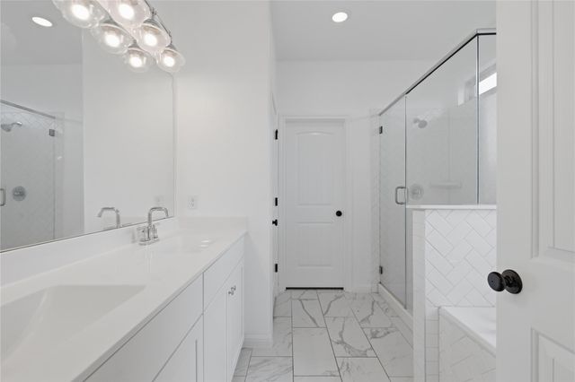 12900 Cerro Castellan TRCE, Manor, TX 78653