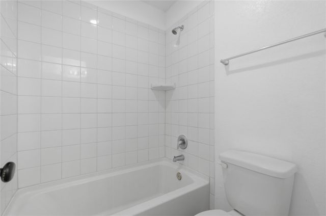 12900 Cerro Castellan TRCE, Manor, TX 78653