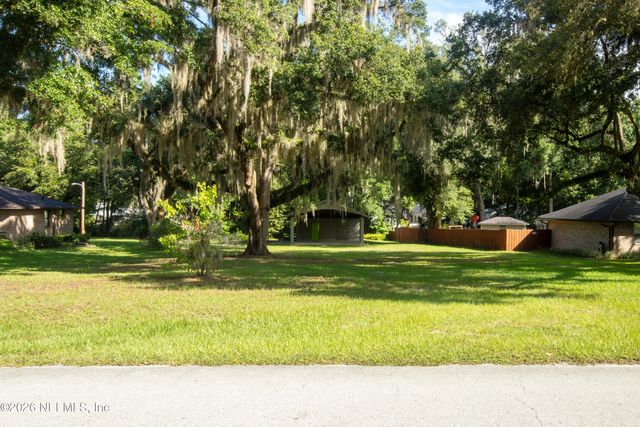 523 SE 28TH Way, Melrose, FL 32666