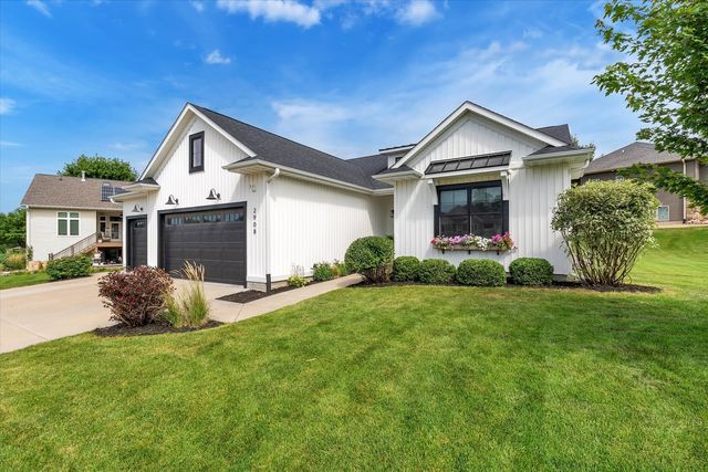2908 Diamond Mil Circle, Coralville, IA 52241