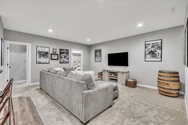 2908 Diamond Mil Circle, Coralville, IA 52241