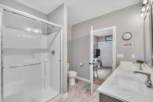 2908 Diamond Mil Circle, Coralville, IA 52241