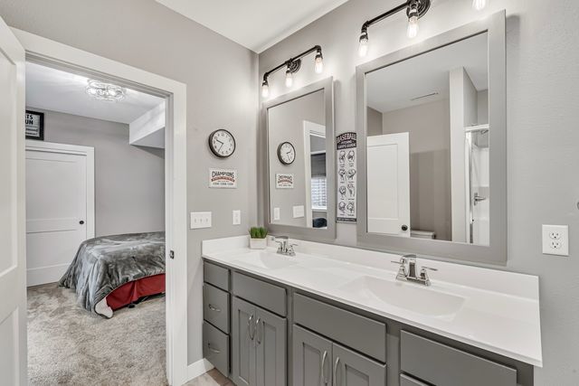 2908 Diamond Mil Circle, Coralville, IA 52241