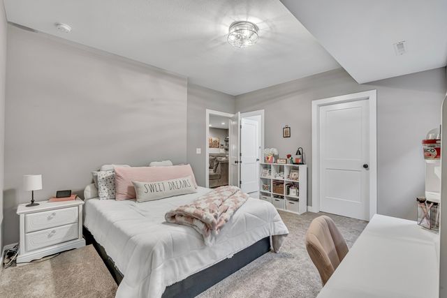 2908 Diamond Mil Circle, Coralville, IA 52241
