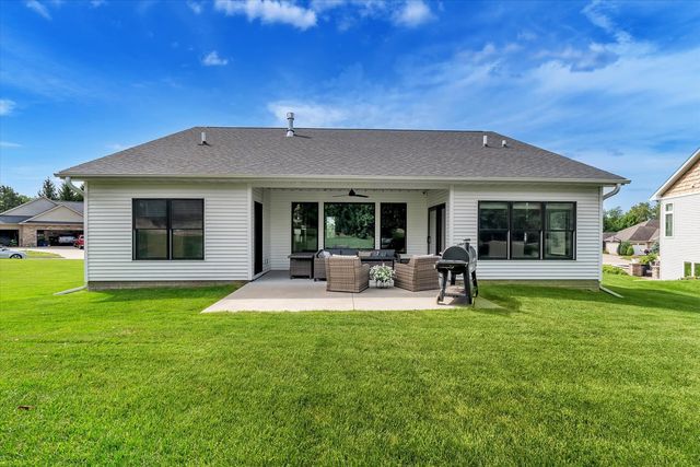 2908 Diamond Mil Circle, Coralville, IA 52241