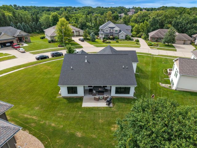 2908 Diamond Mil Circle, Coralville, IA 52241
