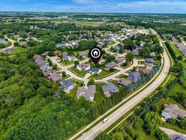 2908 Diamond Mil Circle, Coralville, IA 52241