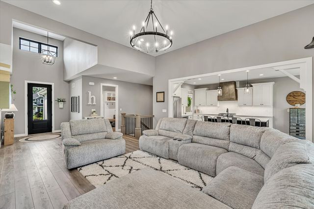 2908 Diamond Mil Circle, Coralville, IA 52241