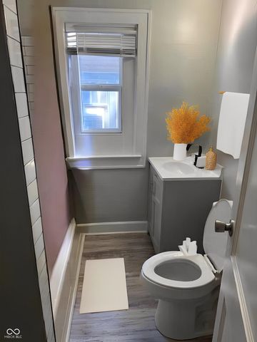 3438 Carrollton Avenue, Indianapolis, IN 46205