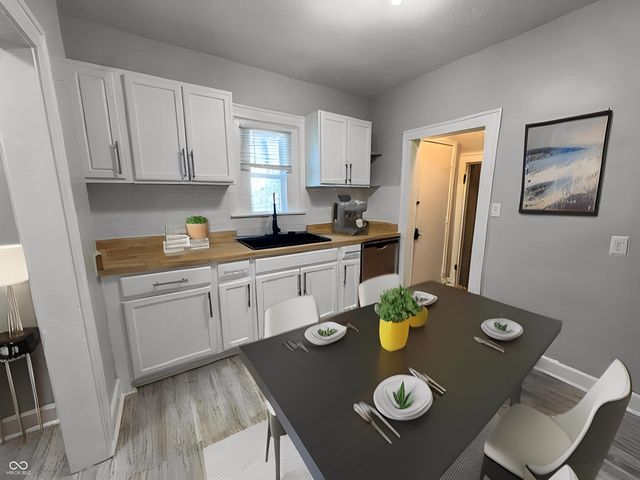 3438 Carrollton Avenue, Indianapolis, IN 46205