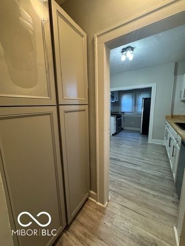 3438 Carrollton Avenue, Indianapolis, IN 46205