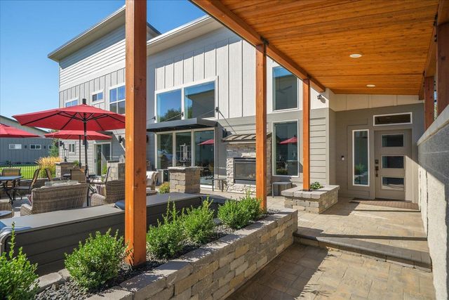 19020 E 8th Ave, Spokane Valley, WA 99016