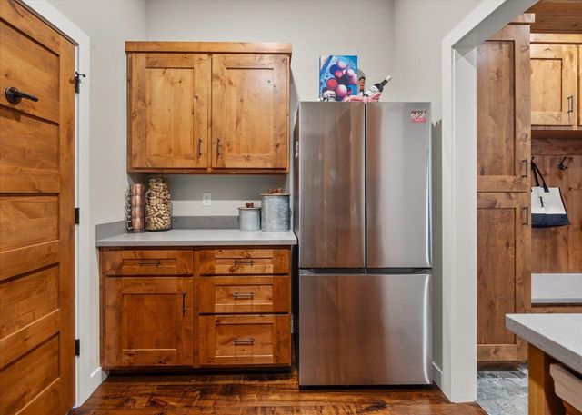 19020 E 8th Ave, Spokane Valley, WA 99016