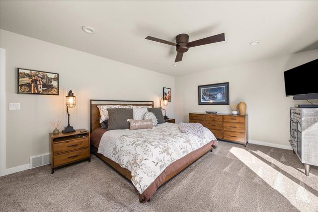 19020 E 8th Ave, Spokane Valley, WA 99016
