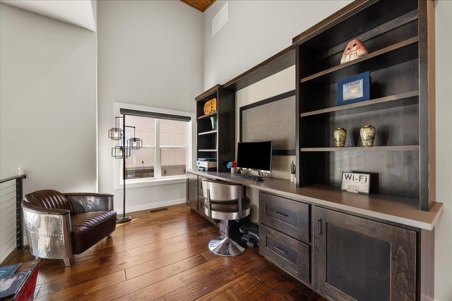 19020 E 8th Ave, Spokane Valley, WA 99016