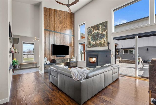 19020 E 8th Ave, Spokane Valley, WA 99016