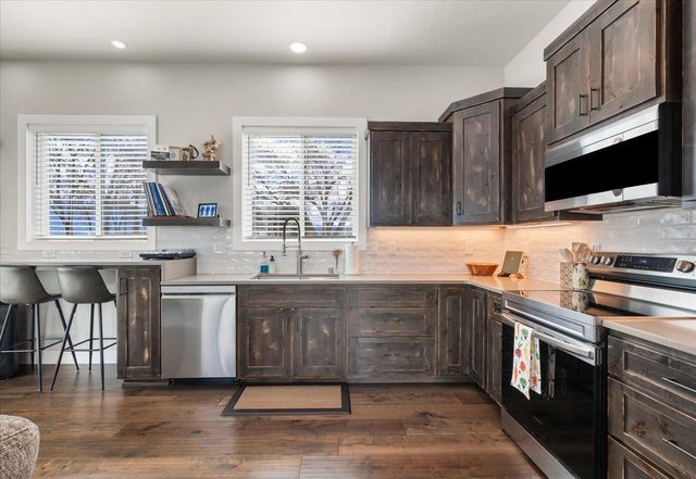 19020 E 8th Ave, Spokane Valley, WA 99016