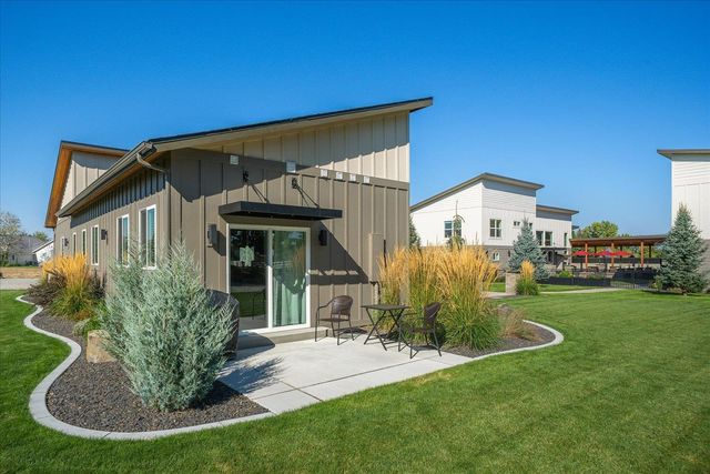 19020 E 8th Ave, Spokane Valley, WA 99016
