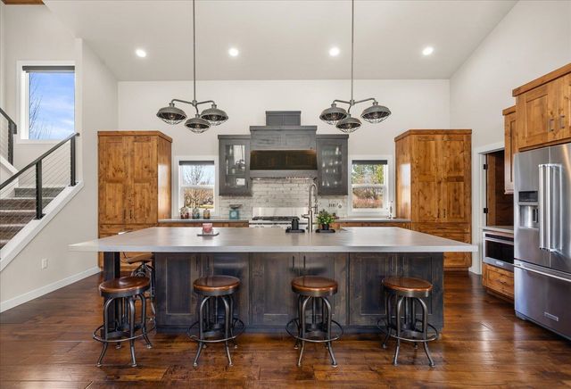 19020 E 8th Ave, Spokane Valley, WA 99016