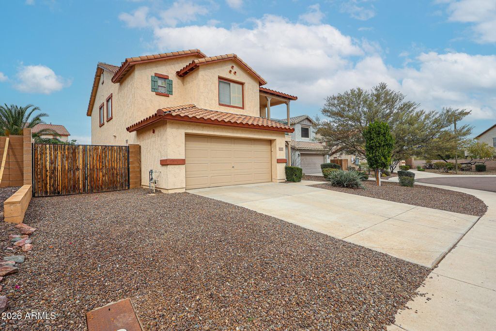 12692 W DESERT MIRAGE Drive, Peoria, AZ 85383