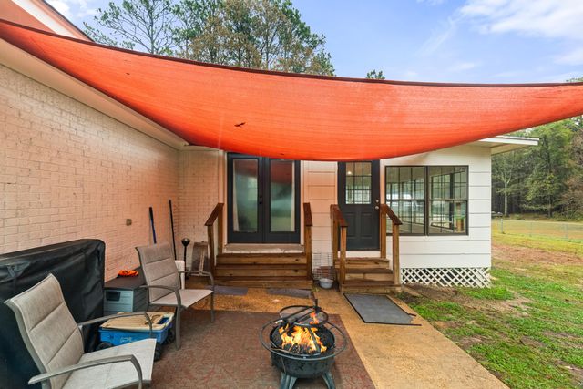 243 Beverly Hills Loop, Petal, MS 39465