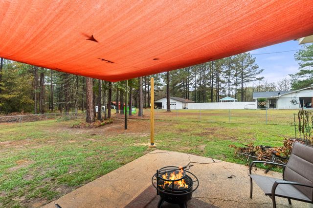 243 Beverly Hills Loop, Petal, MS 39465