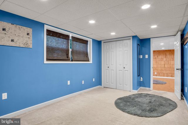 1940 WYATT CIR, Dover, PA 17315