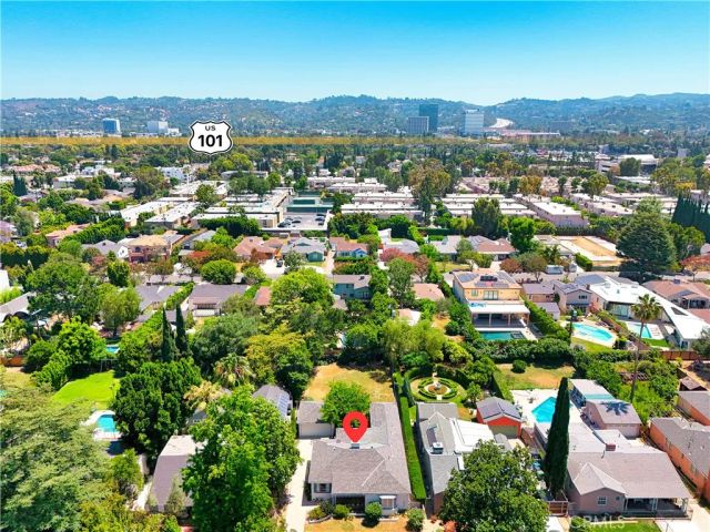15136 Clark Street, Sherman Oaks, CA 91411