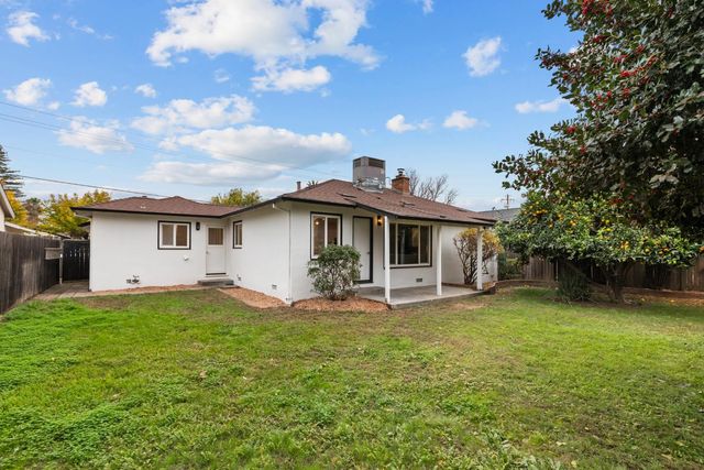 1120 Westacre Ave, West Sacramento, CA 95691
