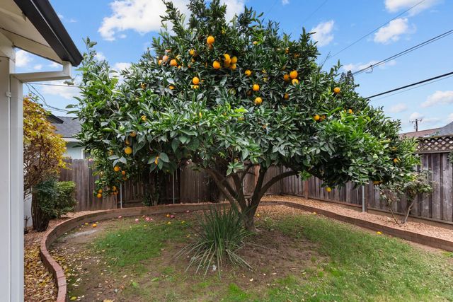 1120 Westacre Ave, West Sacramento, CA 95691