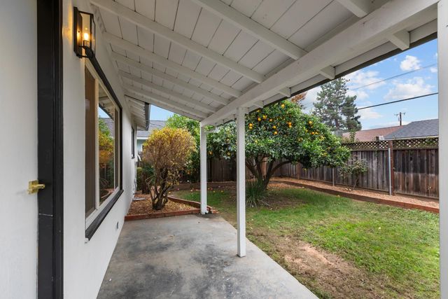 1120 Westacre Ave, West Sacramento, CA 95691