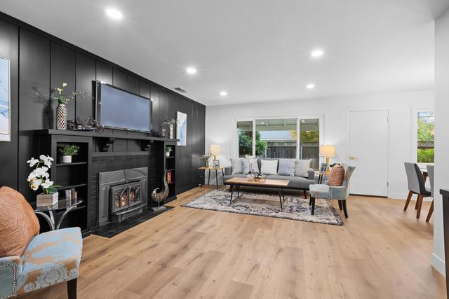 1120 Westacre Ave, West Sacramento, CA 95691