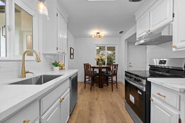 1120 Westacre Ave, West Sacramento, CA 95691