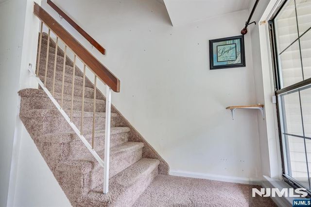 503 Timber Oaks Road, Edison, NJ 08820