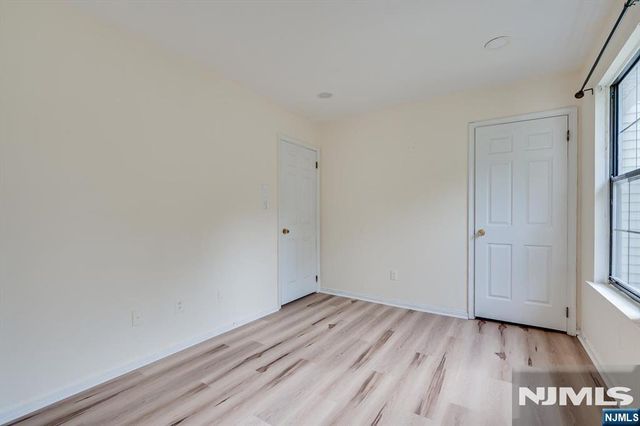 503 Timber Oaks Road, Edison, NJ 08820